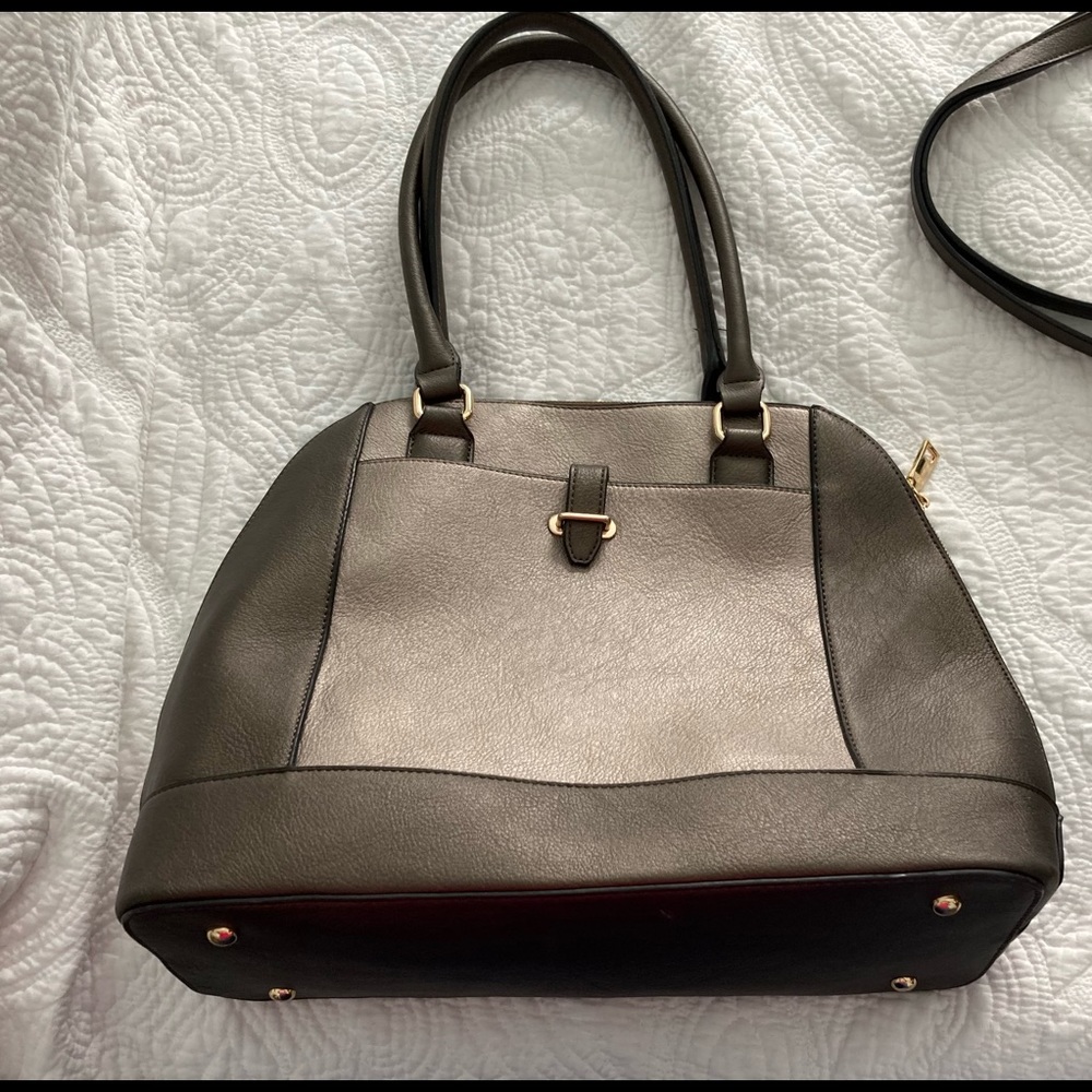 Tote bag with matching purse